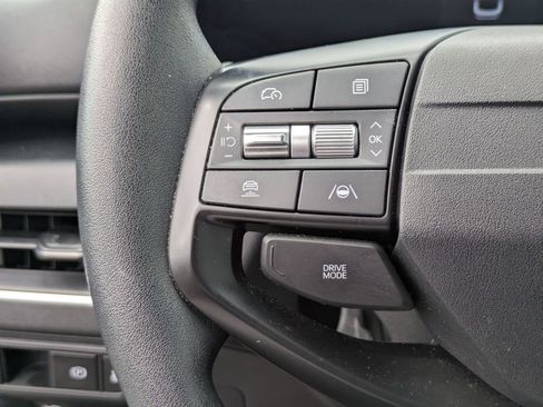 Used 2025 Kia K4 LXS image 18