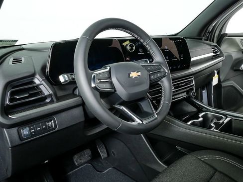 New 2026 Chevrolet Traverse LT image 4