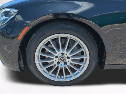 Used 2022 Mercedes-Benz E 350 Sedan image 11