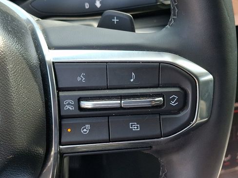Used 2025 GMC Terrain Elevation AWD/4WD image 22
