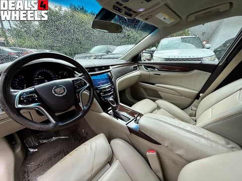 Used 2014 Cadillac XTS Luxury FWD image 13