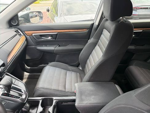 Used 2017 Honda CR-V EX image 9