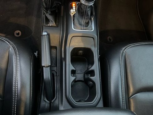 Used 2023 Jeep Wrangler Sahara image 23