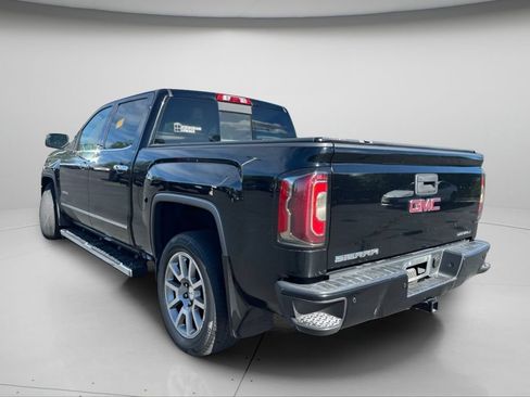 Used 2017 GMC Sierra 1500 Denali AWD/4WD image 12