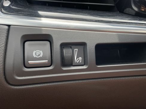 Certified 2024 Cadillac XT5 Premium Luxury w/ LPO, Floor Liner Package FWD image 30