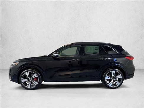 New 2026 Audi SQ5 Premium Plus AWD/4WD image 8