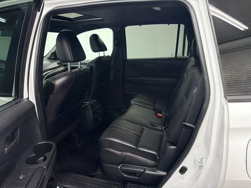 Used 2022 Honda Passport TrailSport image 23