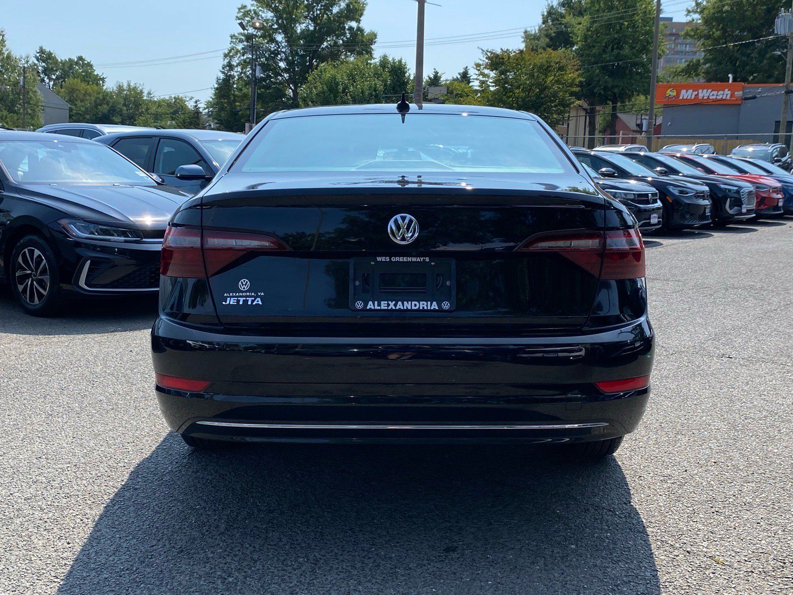 Used 2021 Volkswagen Jetta SE FWD image 3
