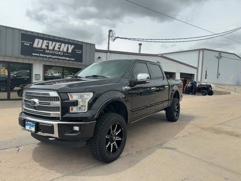 Used 2015 Ford F150 Platinum w/ Equipment Group 701A Luxury AWD/4WD image 2
