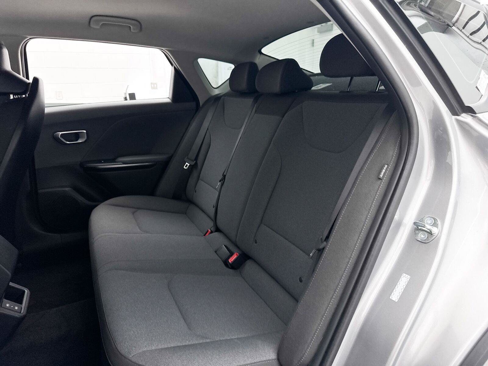 Used 2025 Kia K4 FWD image 28