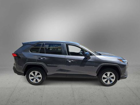 Used 2023 Toyota RAV4 LE FWD image 9