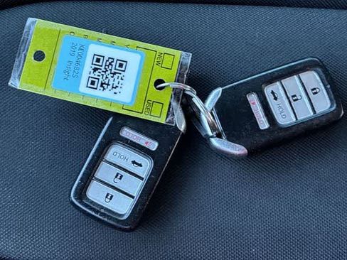 Used 2019 Honda Insight LX image 35