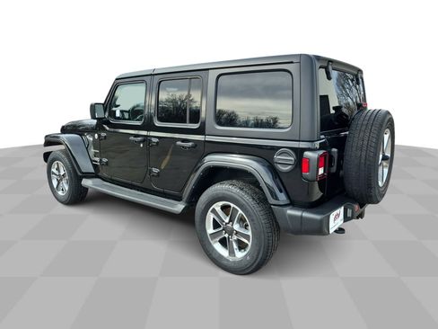 Used 2023 Jeep Wrangler Sahara w/ Cold Weather Group image 7