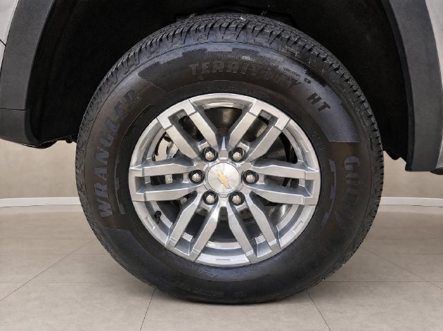 Used 2024 Chevrolet Colorado LT w/ LT Convenience Package RWD image 14