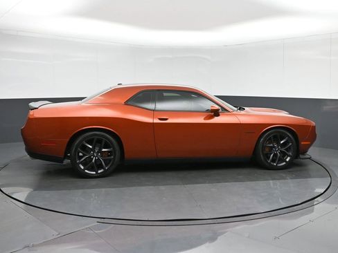 Used 2020 Dodge Challenger R/T w/ Blacktop Package image 8