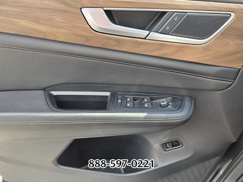 Certified 2025 Volkswagen Atlas SE AWD/4WD image 30