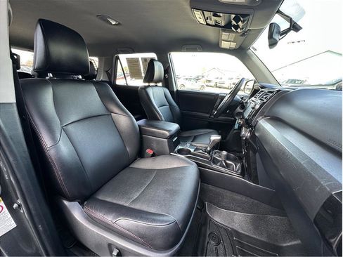 Used 2016 Toyota 4Runner TRD Pro image 4