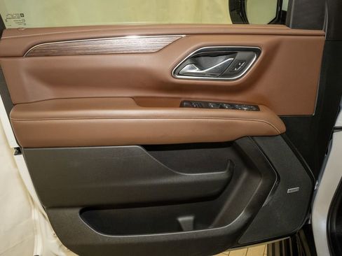 Used 2023 Chevrolet Tahoe High Country w/ Premium Package 2 image 14