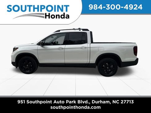 New 2026 Honda Ridgeline Black Edition image 5