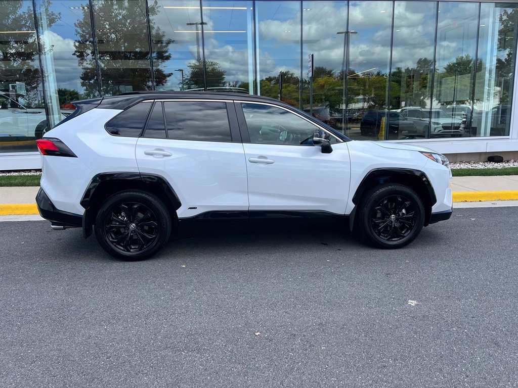 Used 2024 Toyota RAV4 XSE w/ Advanced Technology Package AWD/4WD image 10
