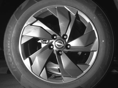 Used 2025 Nissan Rogue SV AWD/4WD image 15