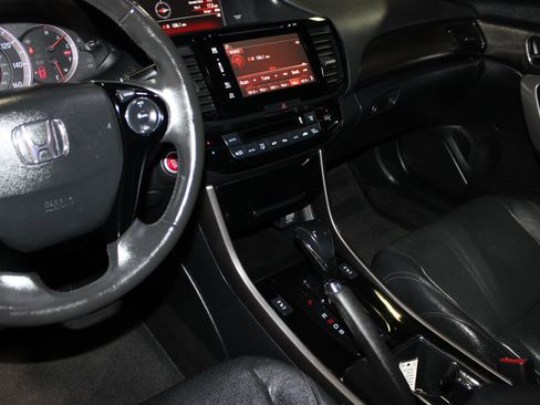 Used 2016 Honda Accord EX-L image 18