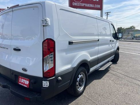 Used 2017 Ford Transit 150 148 Low Roof RWD image 5
