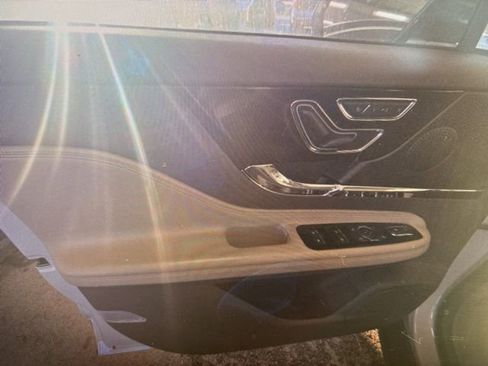 Used 2023 Lincoln Corsair Reserve image 15