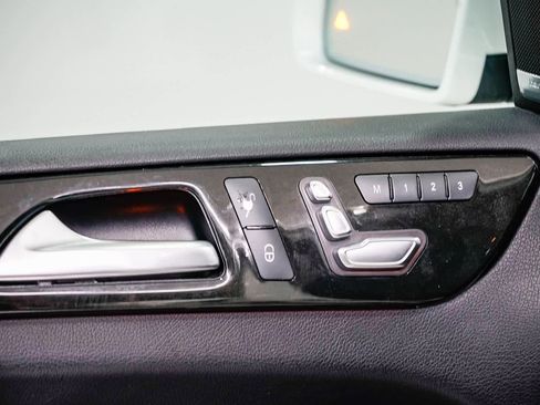 Certified 2017 Mercedes-Benz GLS 450 4MATIC image 21