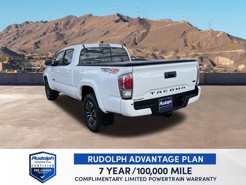Used 2020 Toyota Tacoma TRD Sport w/ Technology Package AWD/4WD image 4