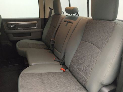 Used 2017 RAM 1500 Classic SLT image 18