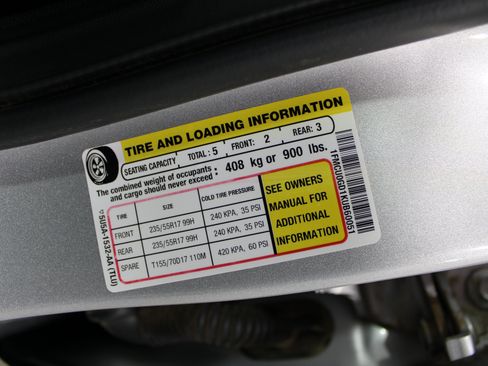 Used 2019 Ford Escape SE FWD image 36