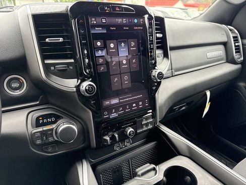 New 2026 RAM 1500 4x4 Crew Cab image 12