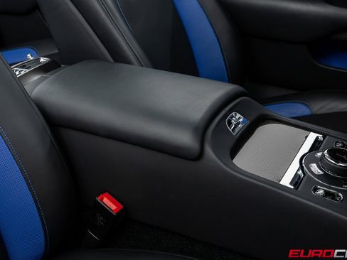 Used 2021 Rolls-Royce Dawn image 30