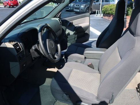 Used 2004 GMC Canyon SLE image 16