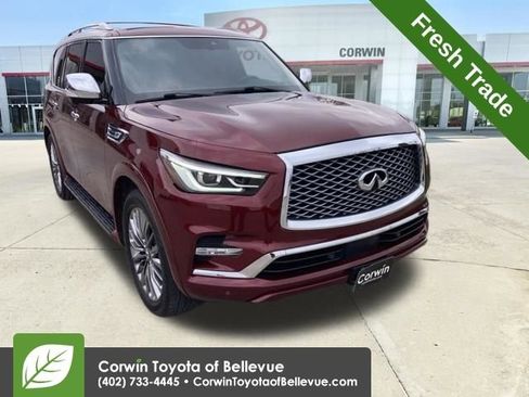 Used 2021 INFINITI QX80 Sensory w/ All-Season Package image 1