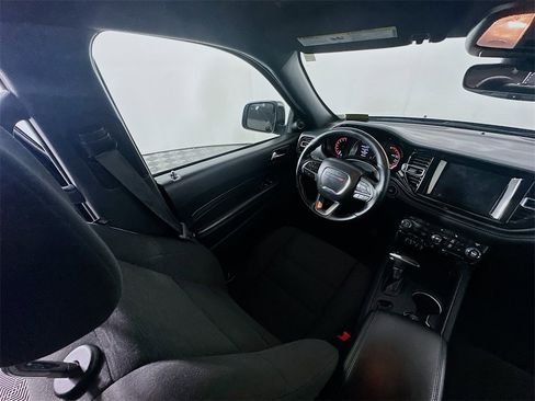 Used 2024 Dodge Durango SXT w/ SXT Blacktop Group image 9