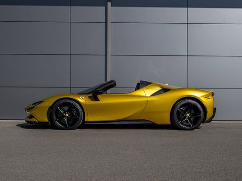Certified 2023 Ferrari SF90 Spider AWD/4WD image 12