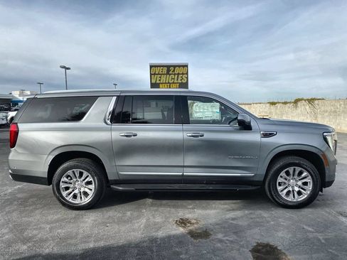 Used 2026 GMC Yukon XL Denali w/ Advanced Technology Package AWD/4WD image 15