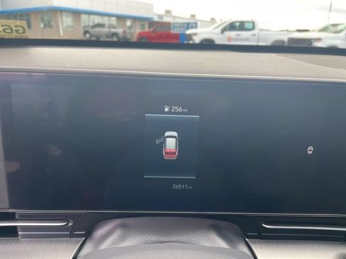 Used 2025 Hyundai Kona SEL FWD image 10