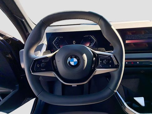 Used 2025 BMW X3 xDrive30i w/ Convenience Package image 38