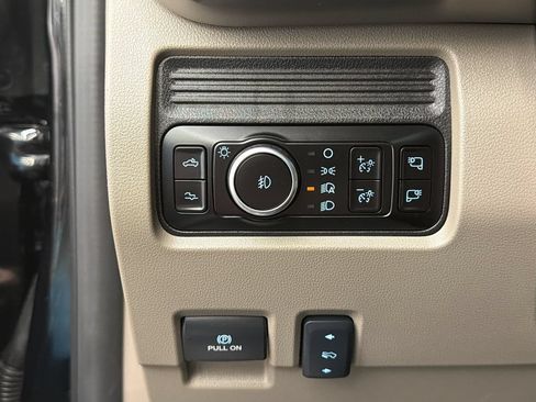 Used 2026 Ford F450 Platinum w/ Platinum Plus Package AWD/4WD image 32