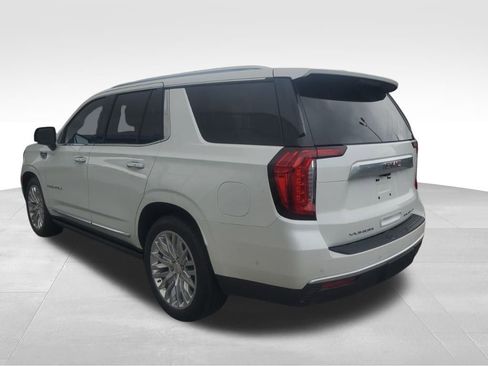 Used 2024 GMC Yukon Denali image 3