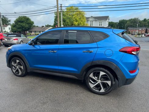 Used 2016 Hyundai Tucson Limited w/ Option Group 03 AWD/4WD image 8