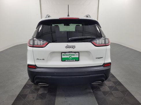 Used 2019 Jeep Cherokee Latitude Plus w/ Cold Weather Group image 6
