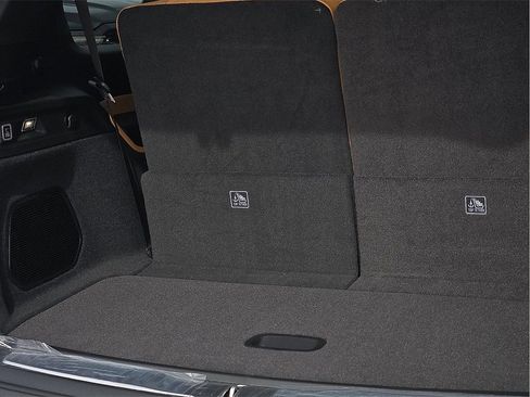 New 2025 Jeep Grand Cherokee L Summit image 8