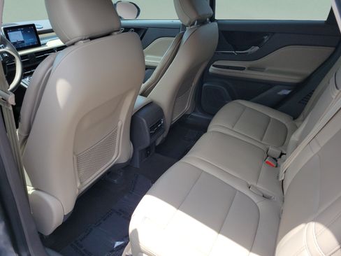 Used 2021 Lincoln Corsair FWD w/ Convenience Package image 10