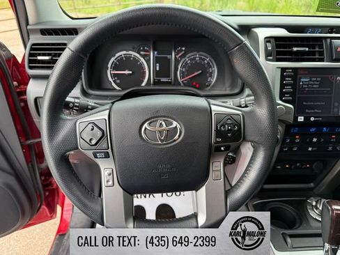Used 2021 Toyota 4Runner Limited AWD/4WD image 17