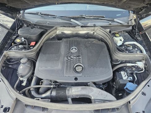 Used 2013 Mercedes-Benz GLK 250 BlueTEC 4MATIC image 11