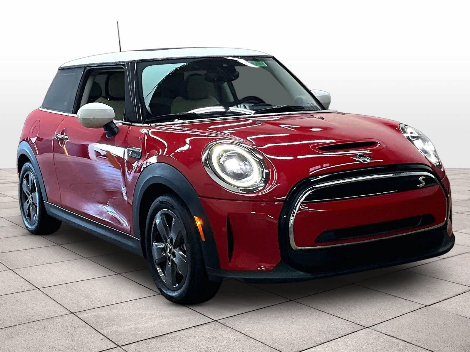 Used 2023 MINI Cooper SE FWD image 2
